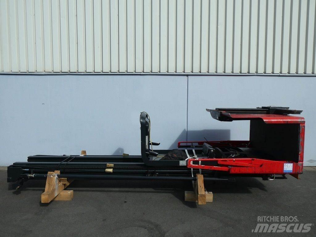 Linde V12-015 Høytløftende plukketruck
