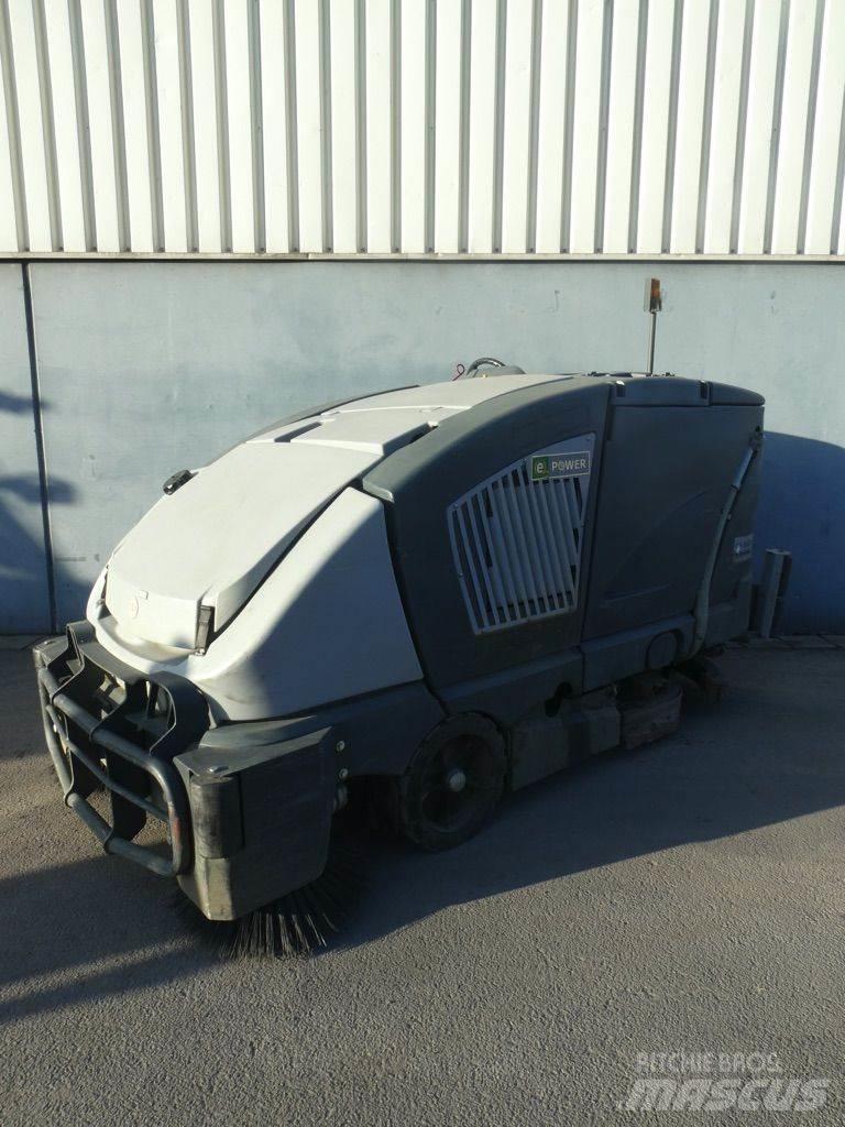 Nilfisk CS7000 1200B Feiemaskiner