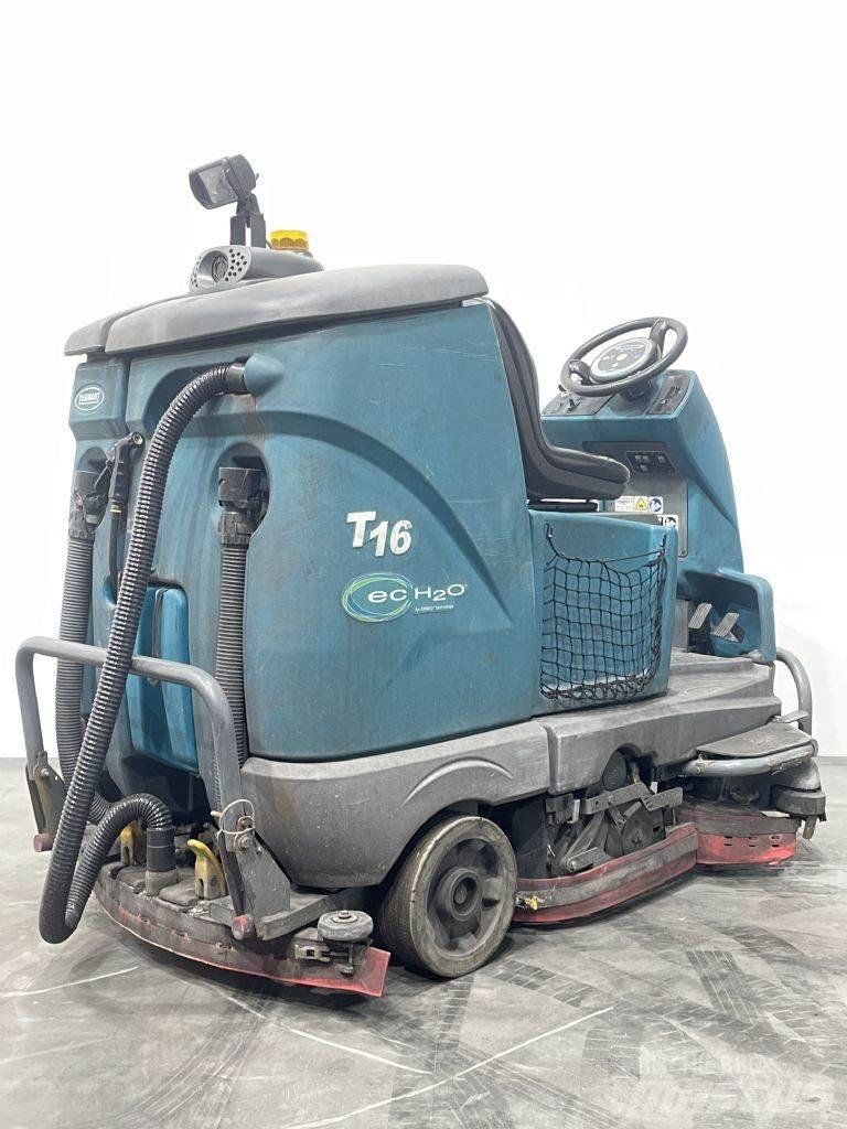 Tennant T16 Feiemaskiner