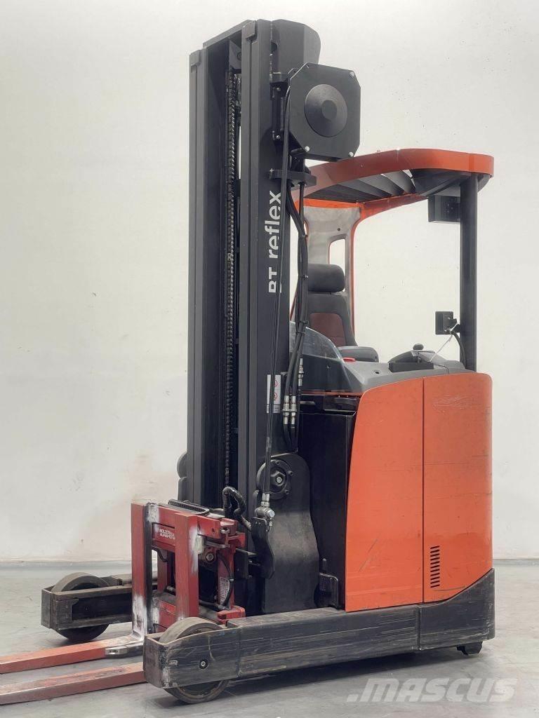 Toyota BT RRE160E Skyvemasttruck