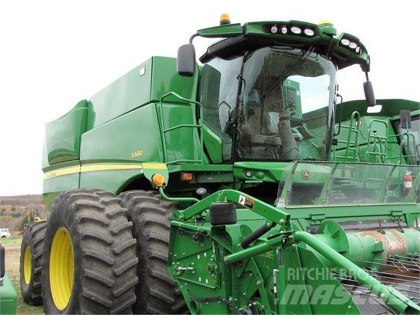 John Deere S680 Skurtreskere