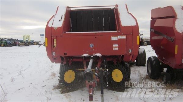 New Holland BR780 Rundballepresser