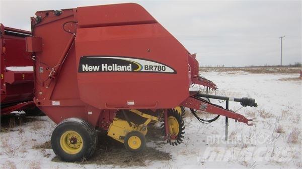 New Holland BR780 Rundballepresser