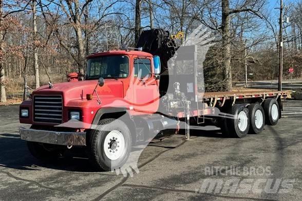 Hiab 175 Tømmerkraner