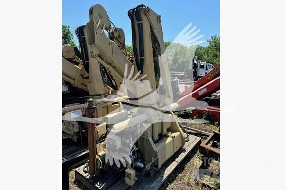 Hiab 8108-2 Tømmerkraner