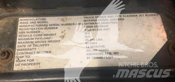  KEITH HUBER J12 Tanksemi