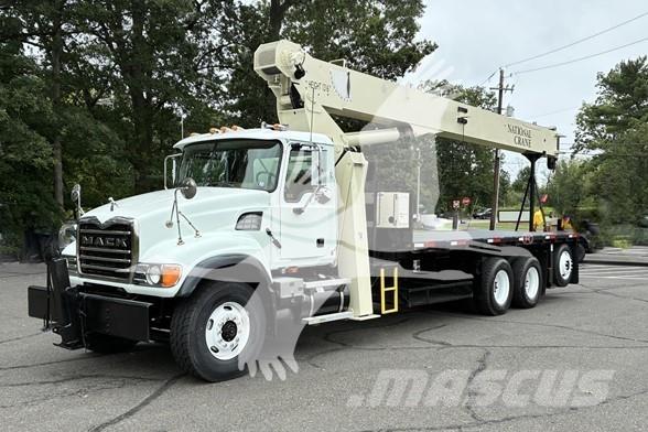 National 900A Kranbil