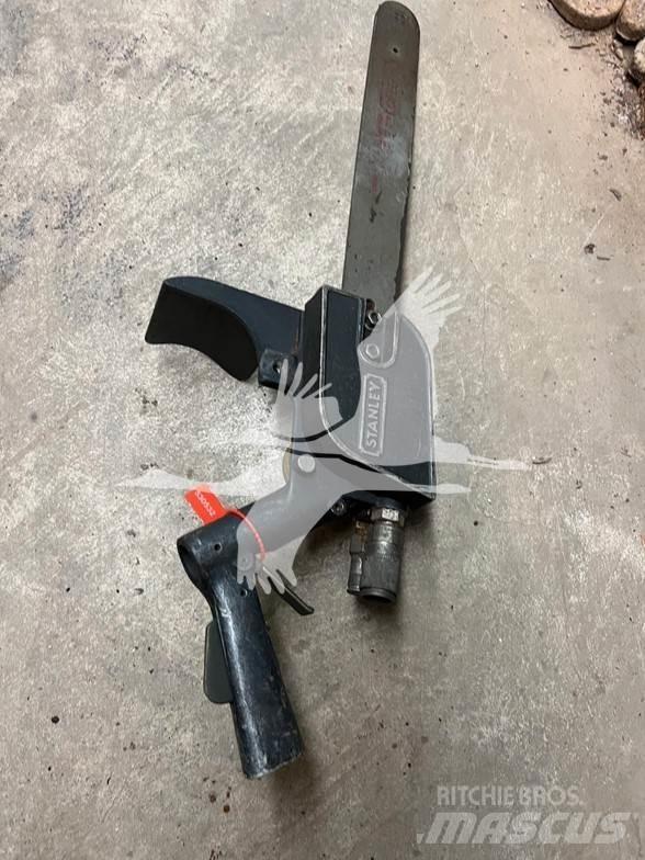 Stanley CS05 Motorsager og ryddesager