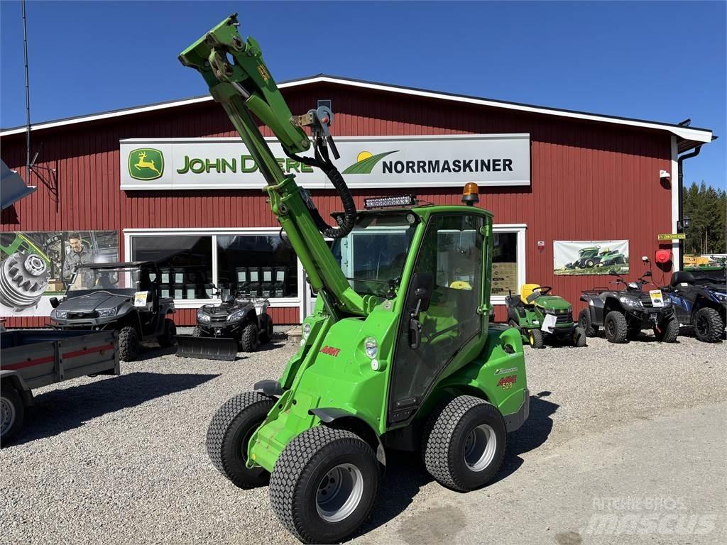 Avant 528 Kompaktlastere