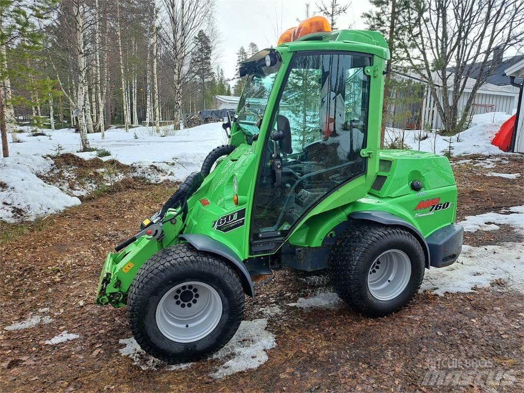 Avant 760i Kompaktlastere