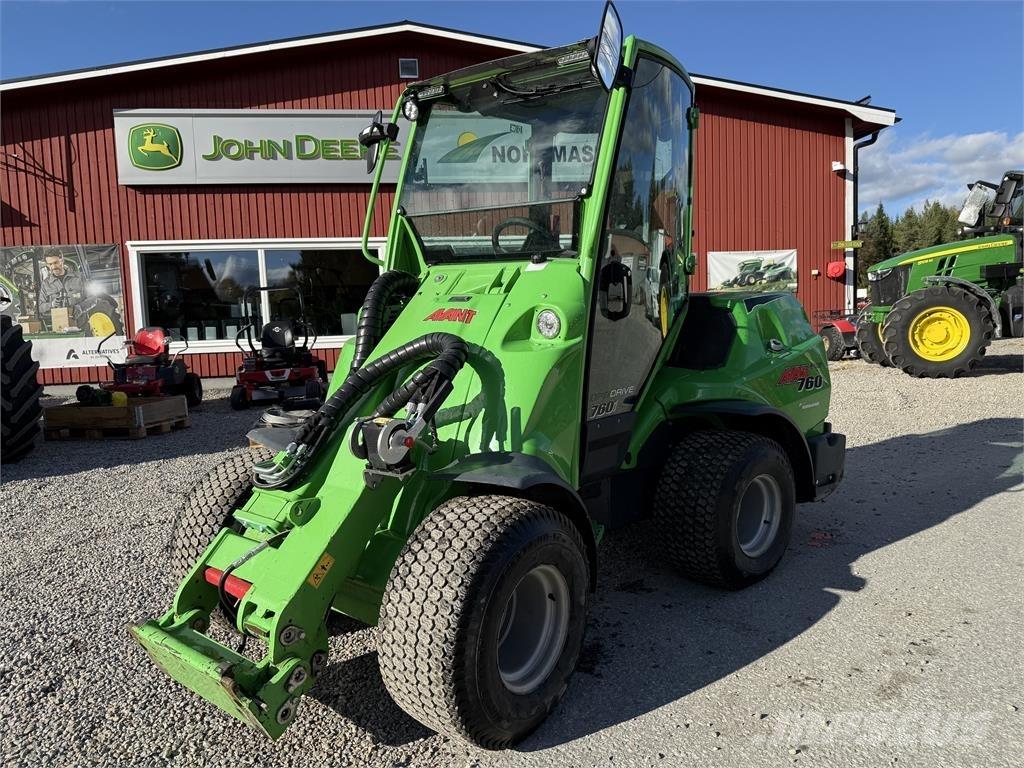 Avant 760i Kompaktlastere