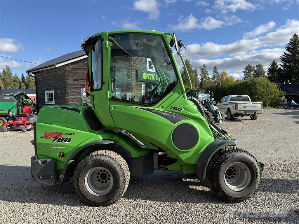 Avant 760i Kompaktlastere