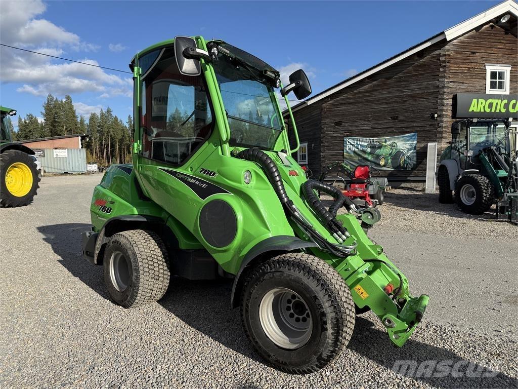 Avant 760i Kompaktlastere