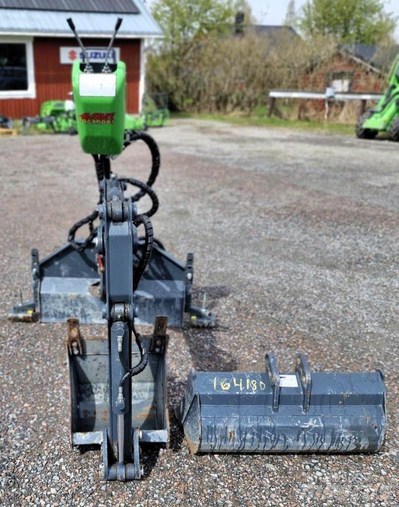 Avant Grävaggregat 210 Kompaktlastere