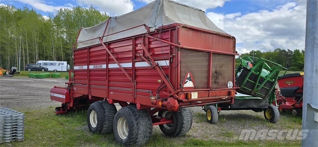 JF 3500 HACKVAGN Selvlastende vogner