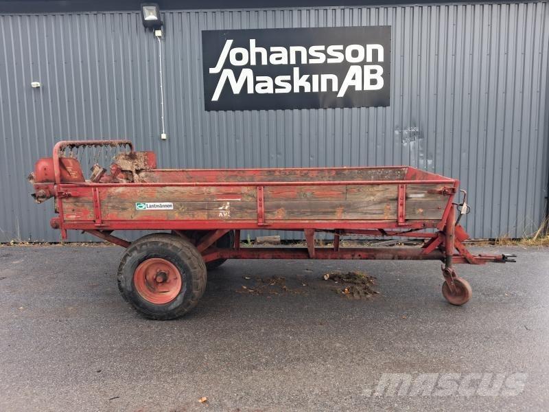 JF AV 3 GÖDSELVAGN Universalvogner