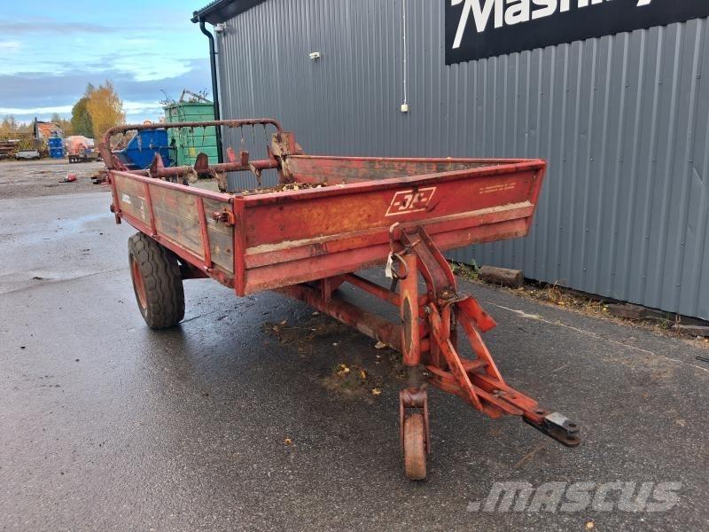 JF AV 3 GÖDSELVAGN Universalvogner