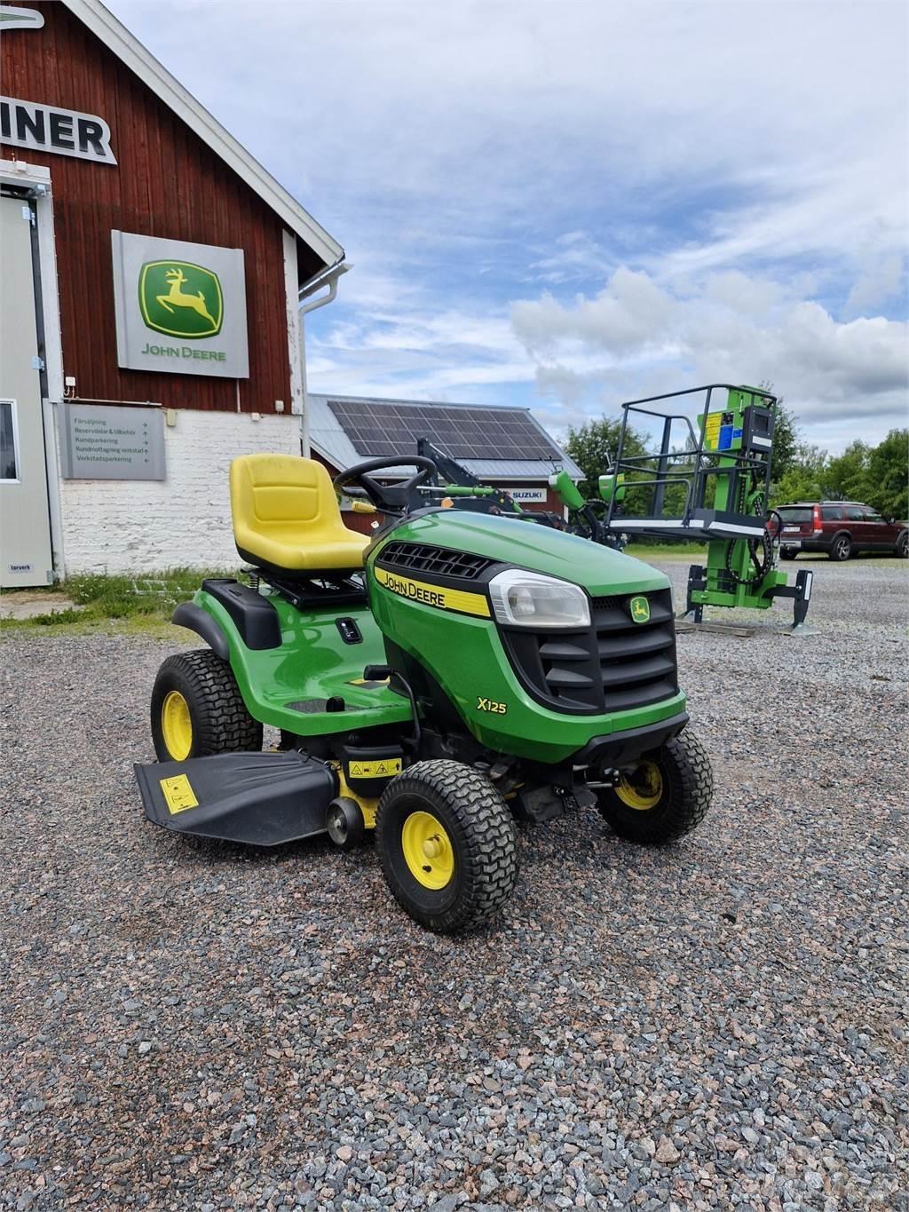 John Deere X125 Sitteklippere