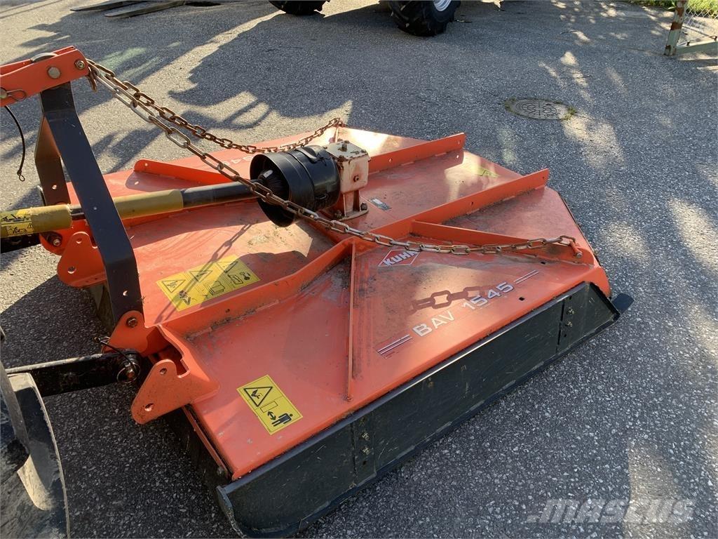 Kuhn BAV 1545 Beitepussere og toppkuttere