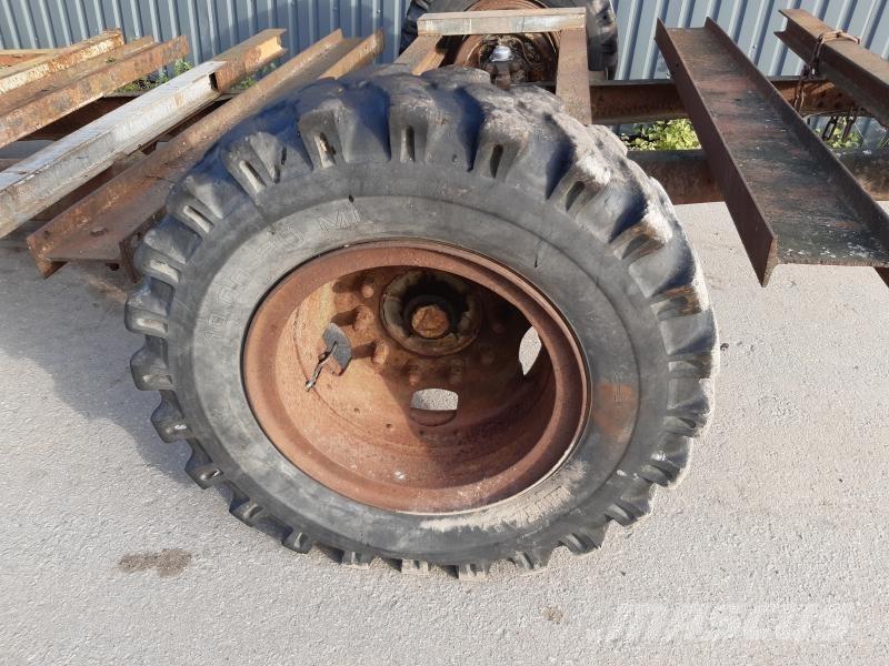  MASKIN VAGN 1-AXLAD Universalvogner