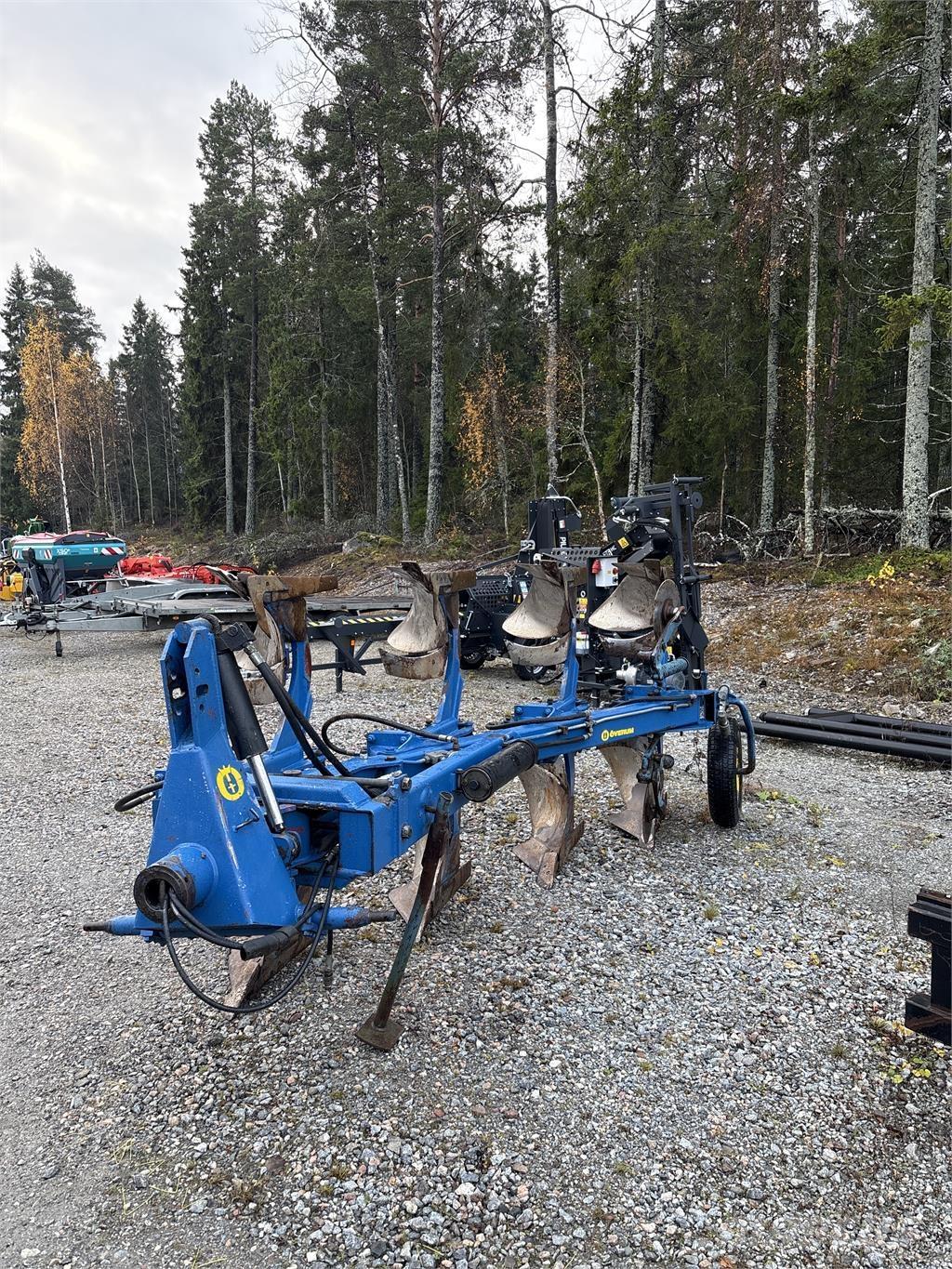 Överum CV 498 H Vendeploger