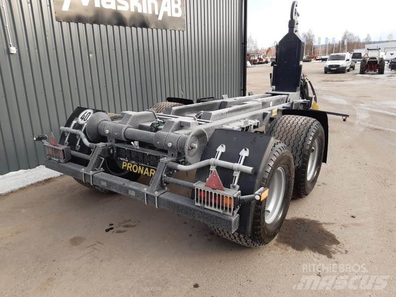 Pronar LASTVÄXLARE T185 Traktorgravere