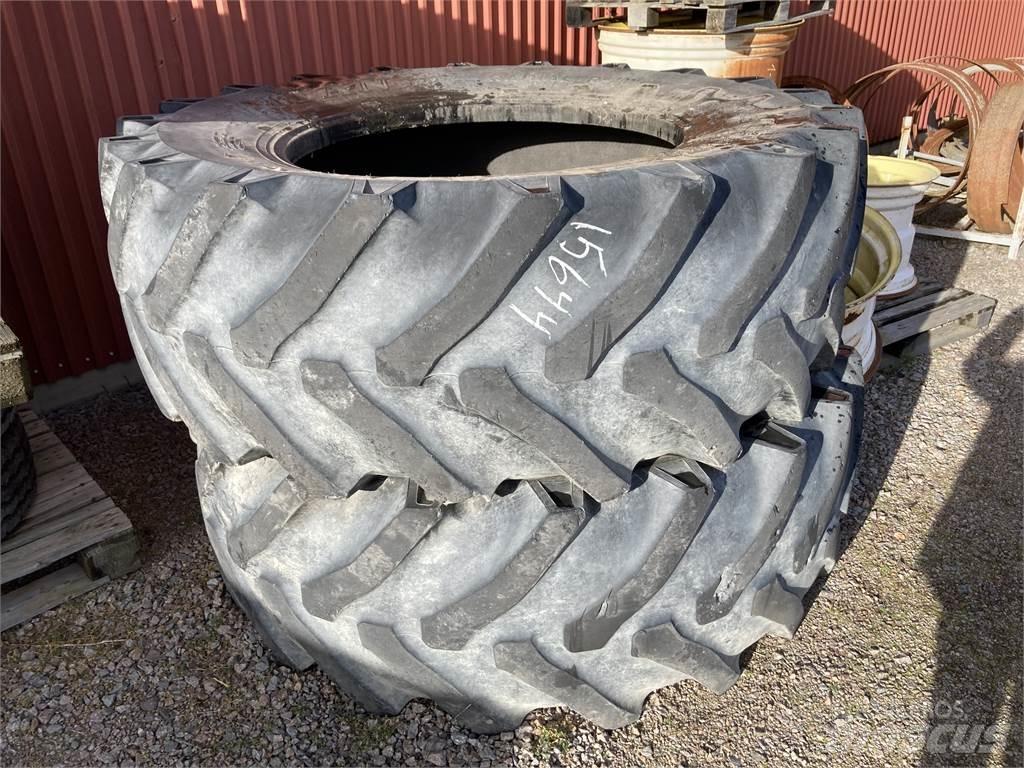 Titan 710/70X42 Dekk, hjul og felger
