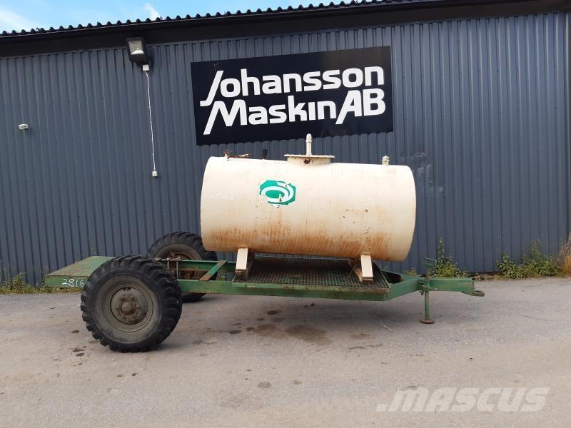  VAGN 1-AXLAD MED TANK Universalvogner