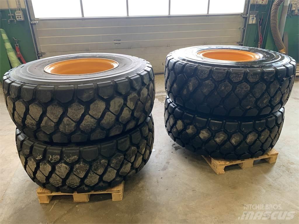 Yokohama RB31 Dekk, hjul og felger