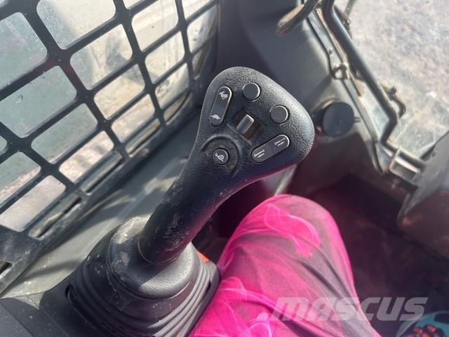 Bobcat T76 Kompaktlastere