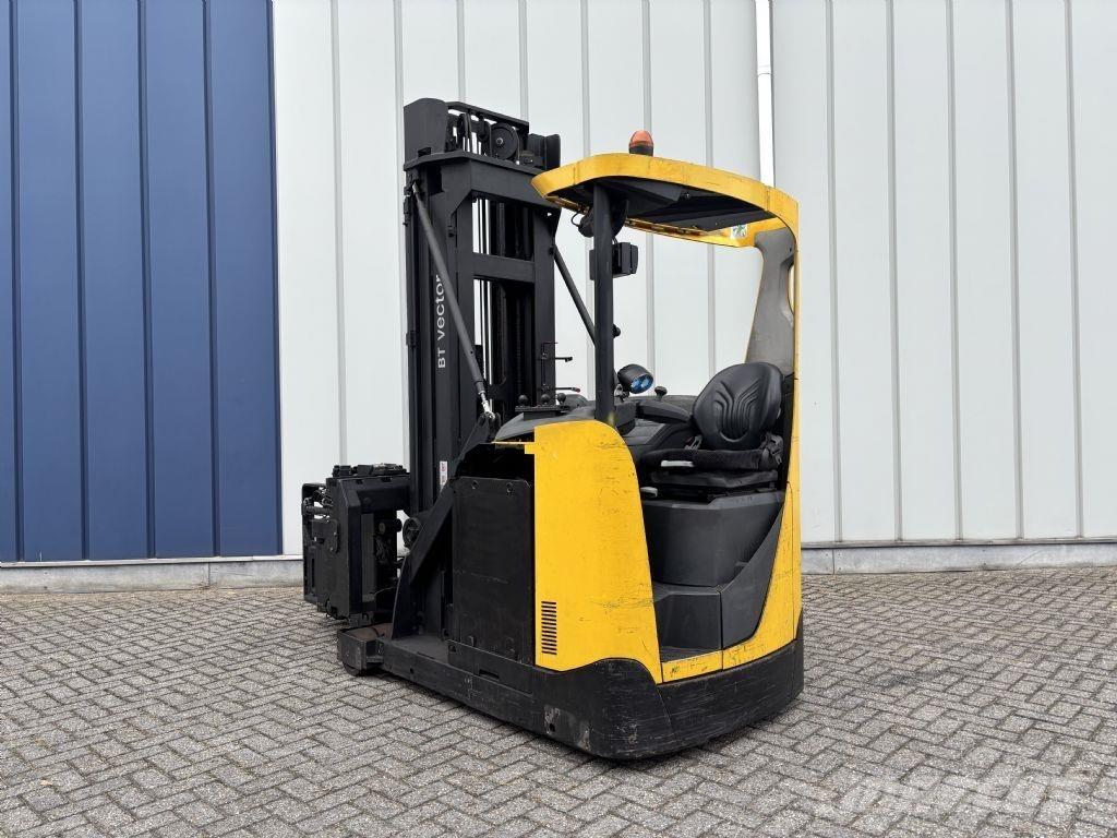 BT VRE150 Skyvemasttruck