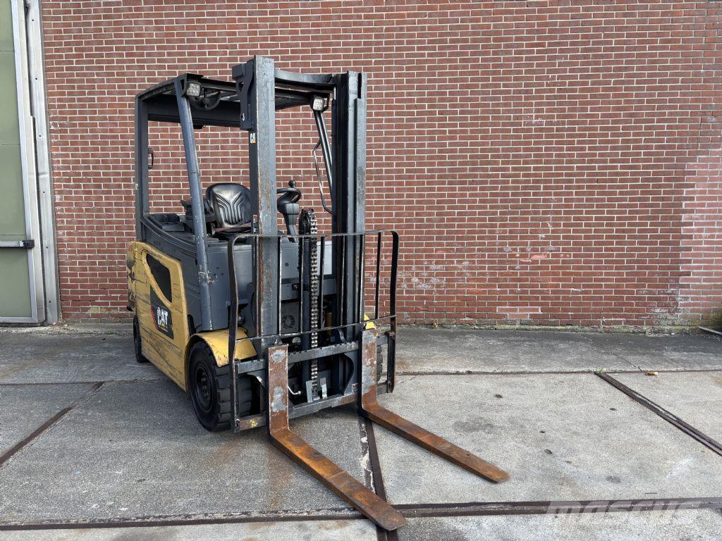 CAT 2EPC5000 Elektriske trucker