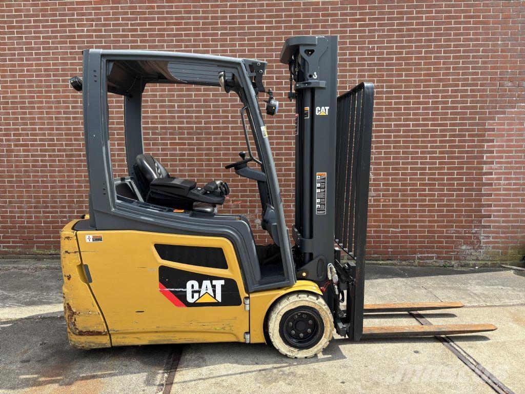 CAT 2ET4000 Elektriske trucker