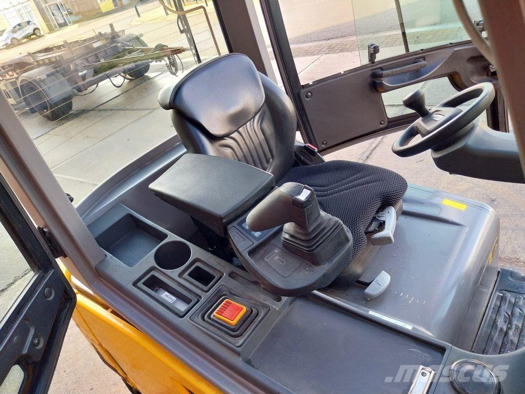 Jungheinrich EFG 320 Elektriske trucker