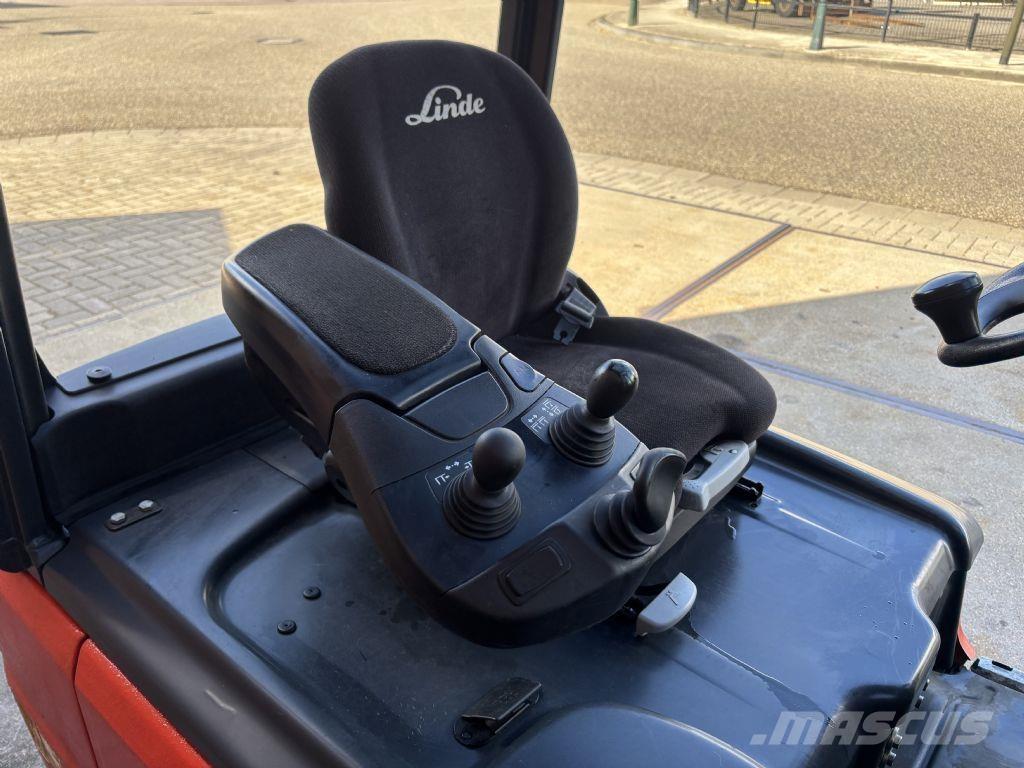 Linde E18L-02 Elektriske trucker