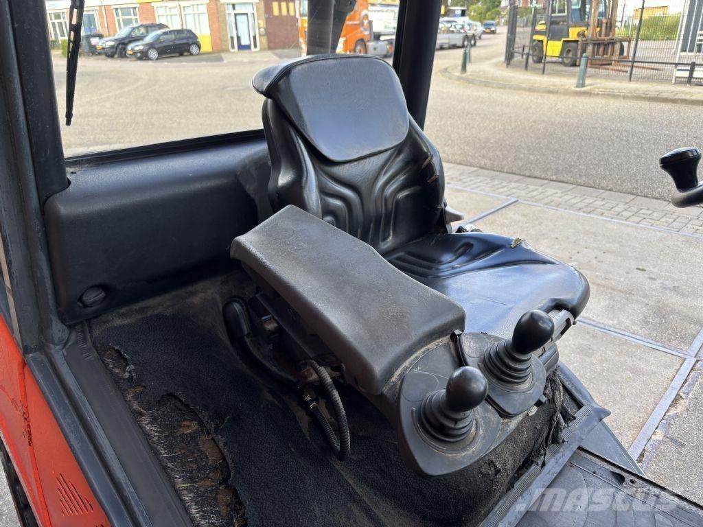 Linde H25D Diesel Trucker