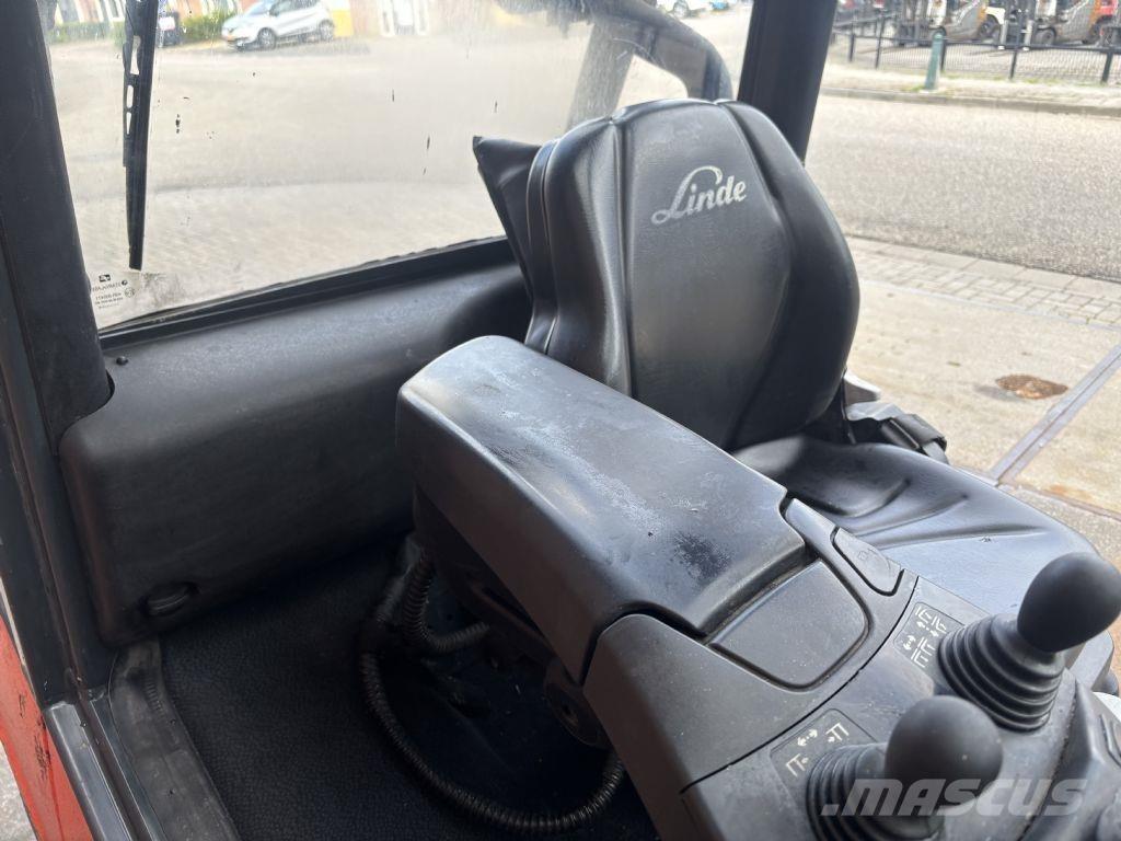 Linde H25D-02 Diesel Trucker