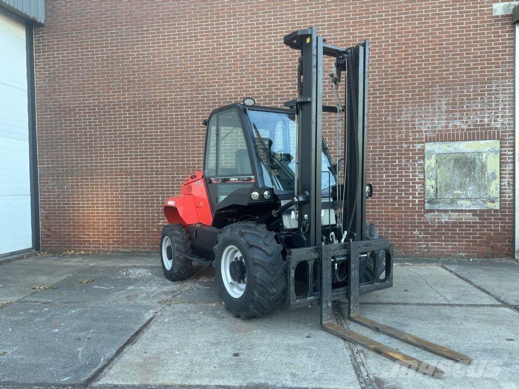 Manitou M30-4 Terrenggående gaffeltruck