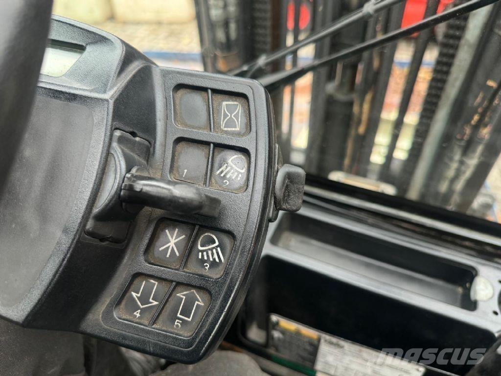 Yale GLP30VX Propan trucker