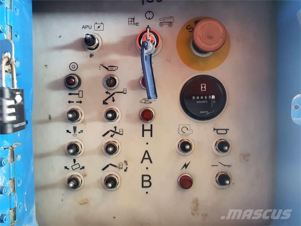 HAB T22 JD 4 WD Teleskop bomlifter