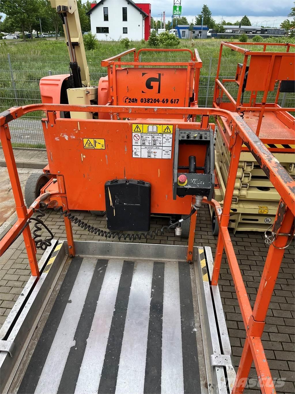 JLG 3246 ES Sakselifter