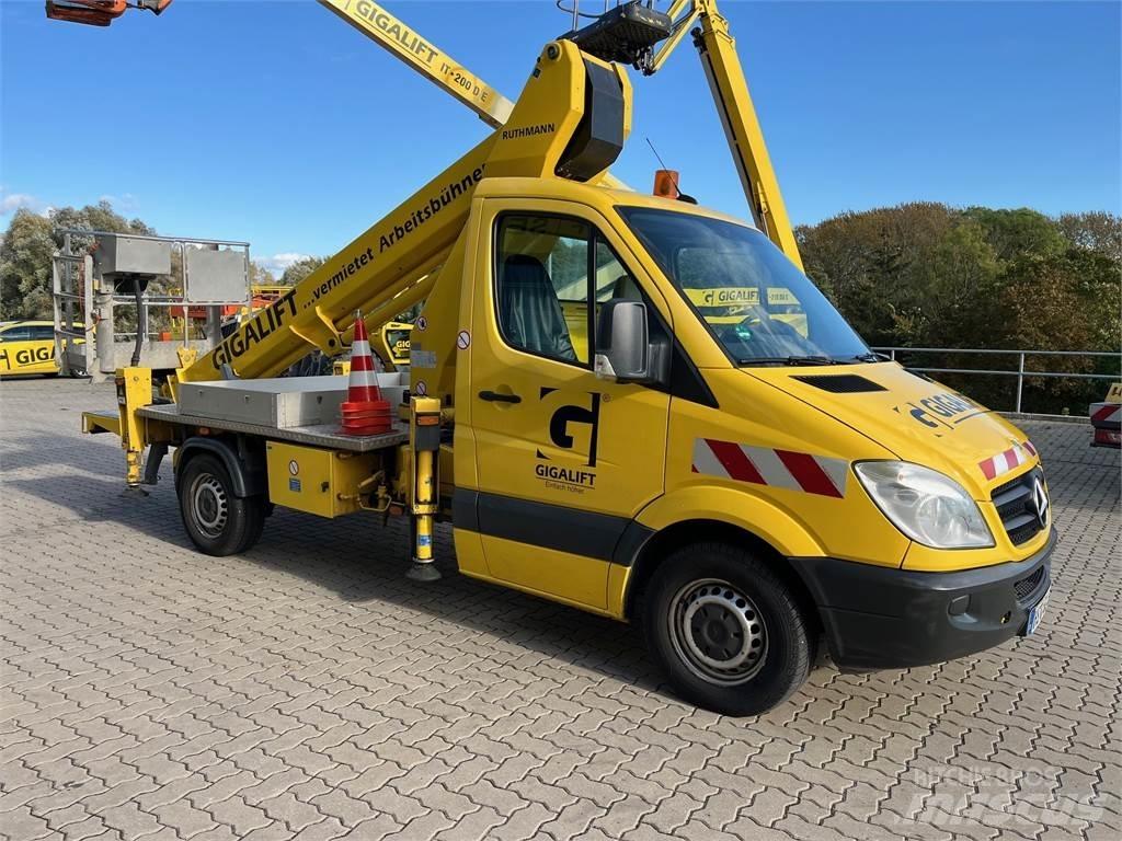 Ruthmann TB 220 Bilmontert lift