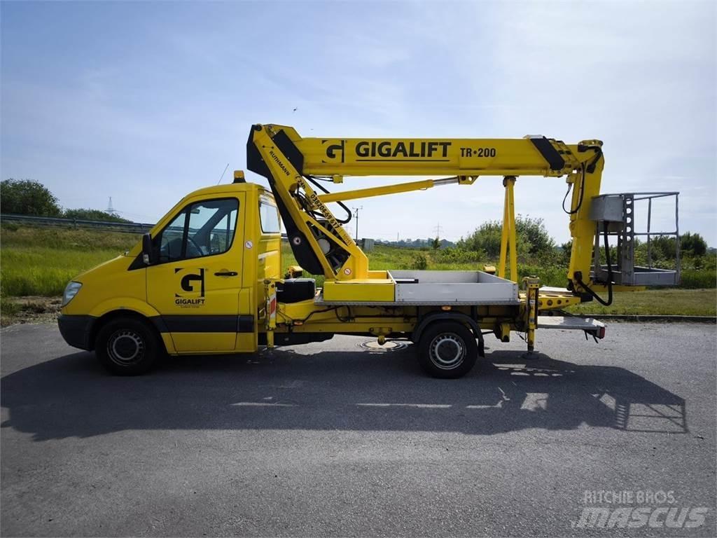 Ruthmann TBR 200 Bilmontert lift