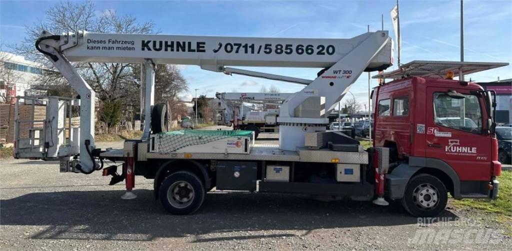 Wumag WT 300 Bilmontert lift