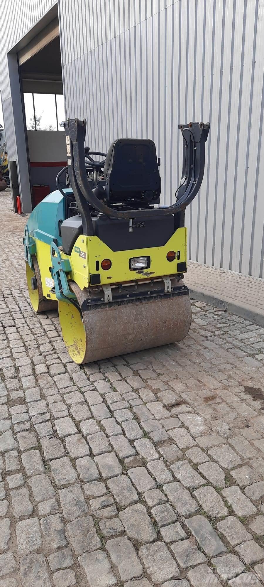 Ammann ARX23 Tandem Valser