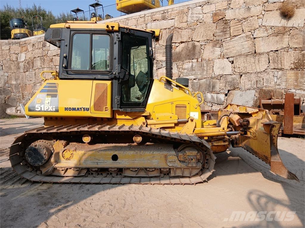 Komatsu D51PXI-22 Rørutleggere