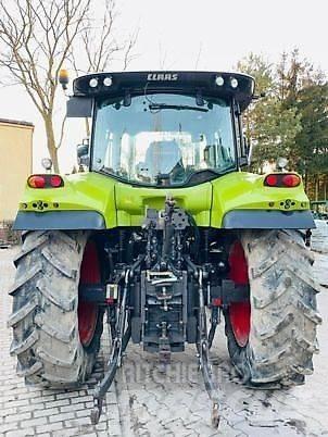 CLAAS ARION 520 Traktorer