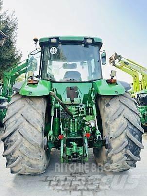 John Deere 8310 Traktorer