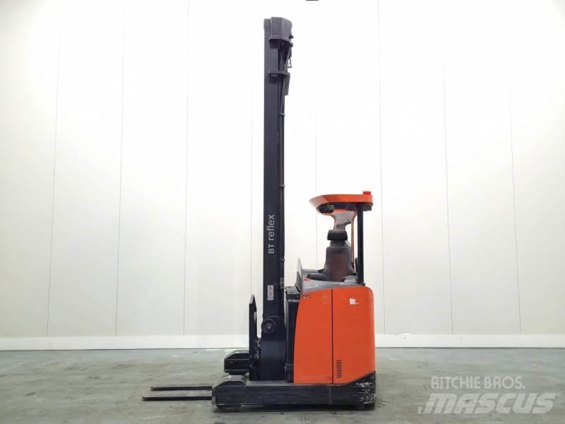 BT RRE160E Skyvemasttruck