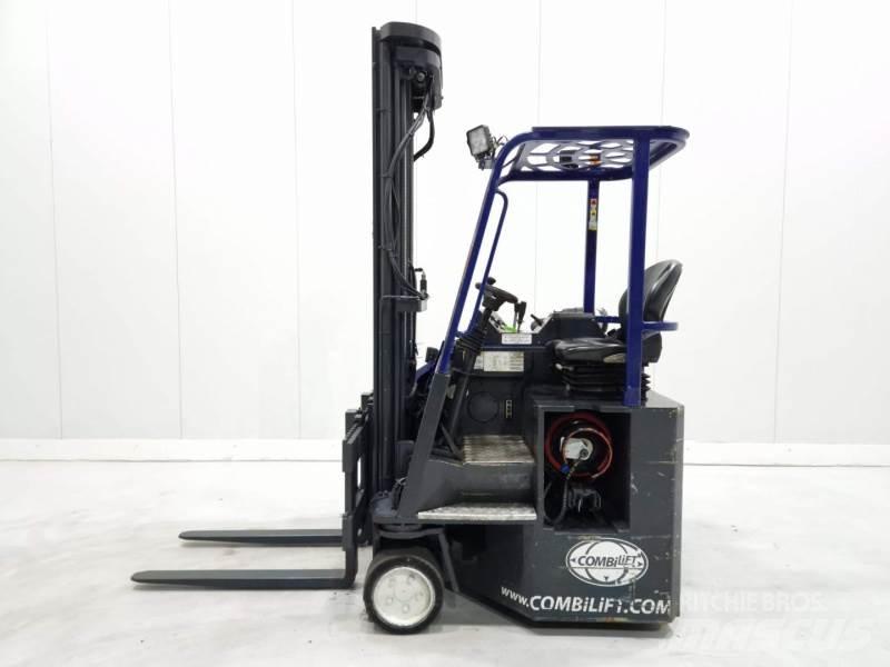 Combilift C3000CB Propan trucker